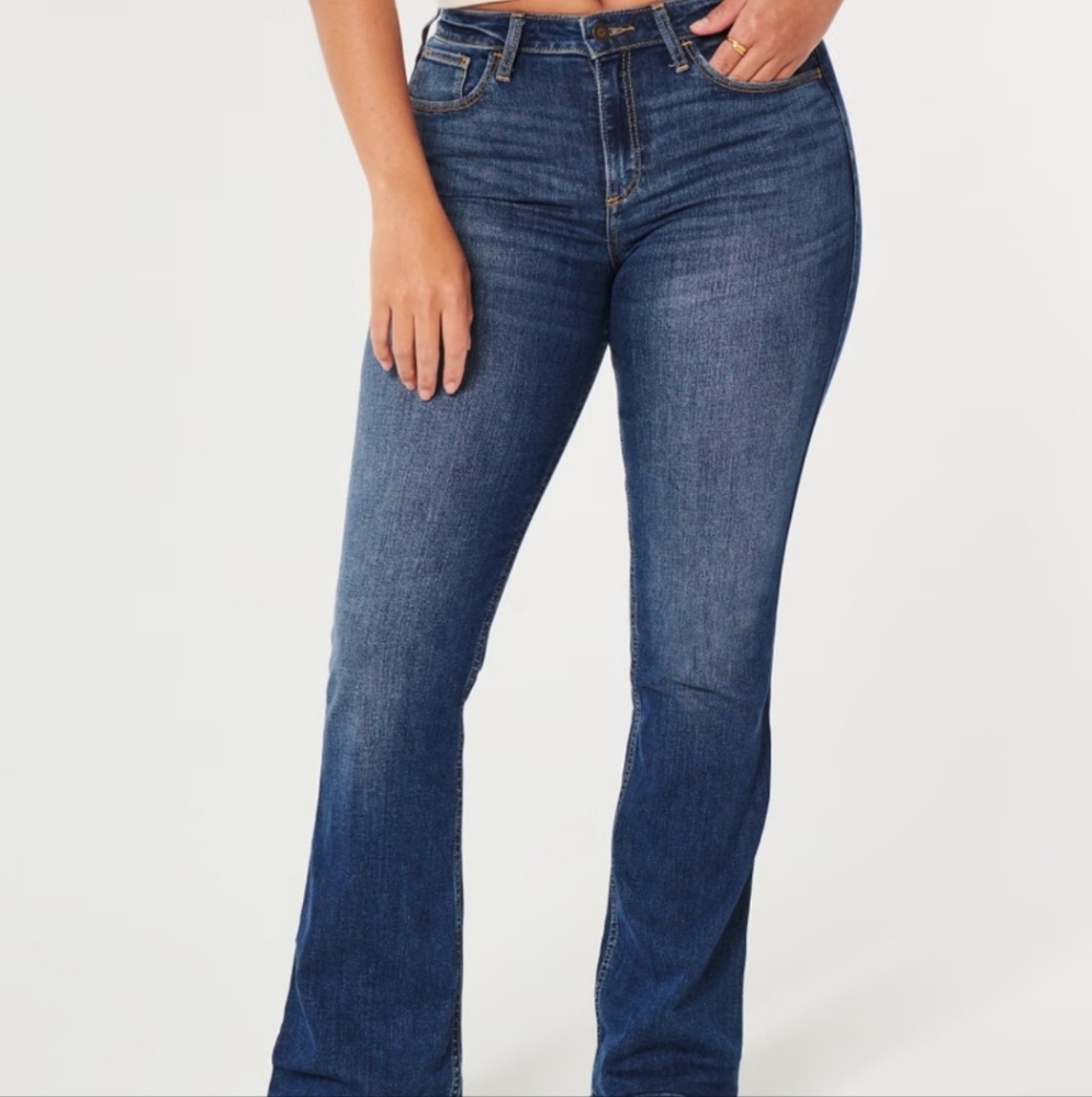 OLD NAVY.